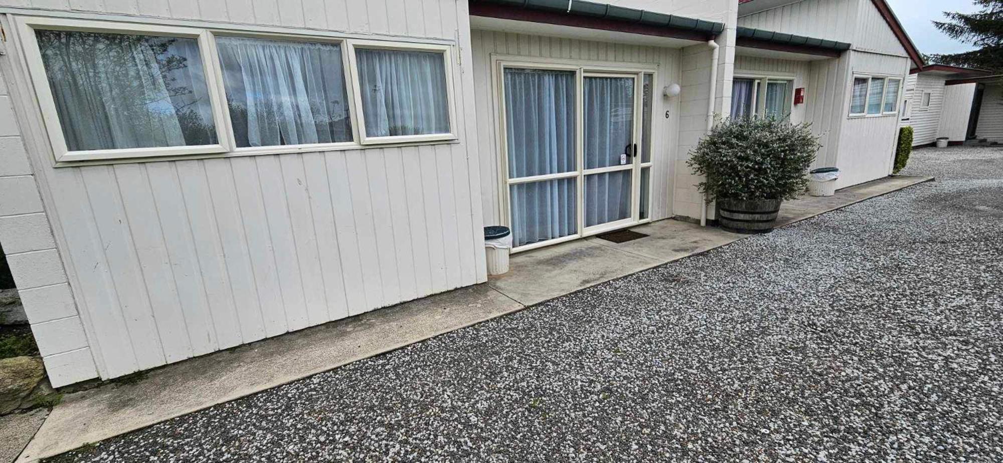 Sunnydays Motel Gisborne Exteriör bild